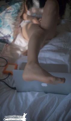 黑色婚礼红色假期