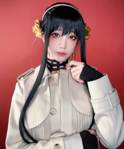 在宿舍撅着屁股被双根室友玩